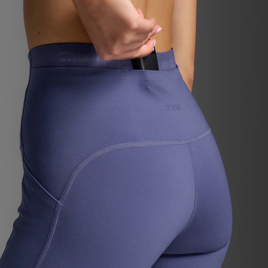 2XU Form Stash Hi-Rise Compression Short | Future Dusk | Womens