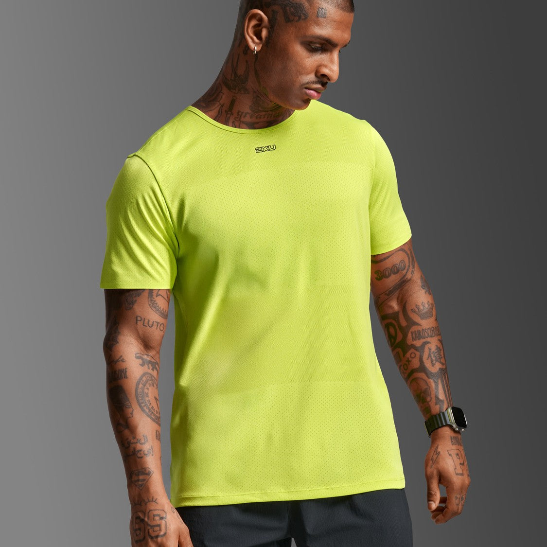 2XU Light Speed Tech Tee | Volt / Black Reflective | Mens