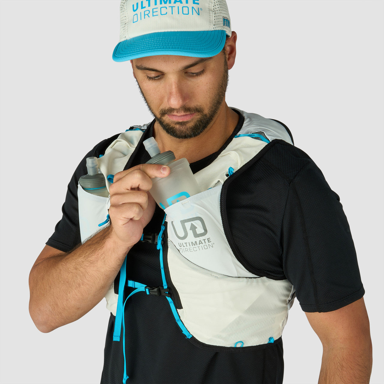 Ultimate Direction Ultra Vest 12 - White