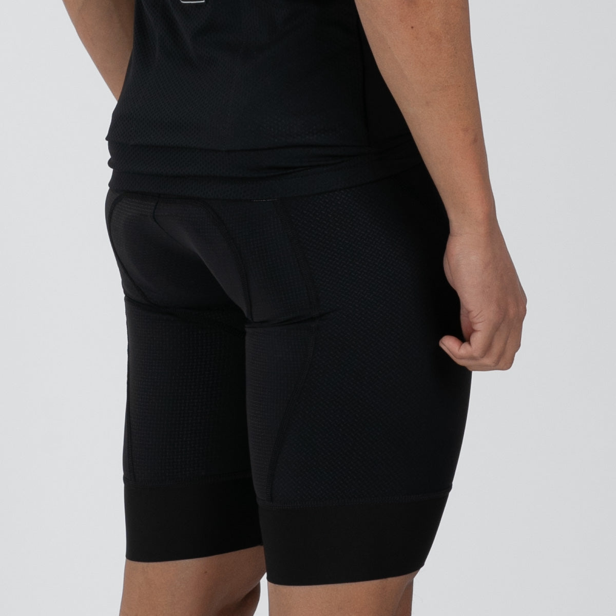 ZOOT Men's Elite Tri 8'' EXOS Short w/Pocket - Black