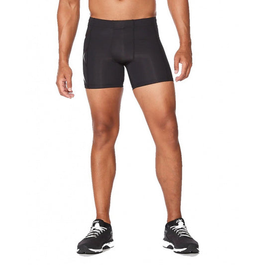 2XU Mens TR2 Compression 1/2 Shorts