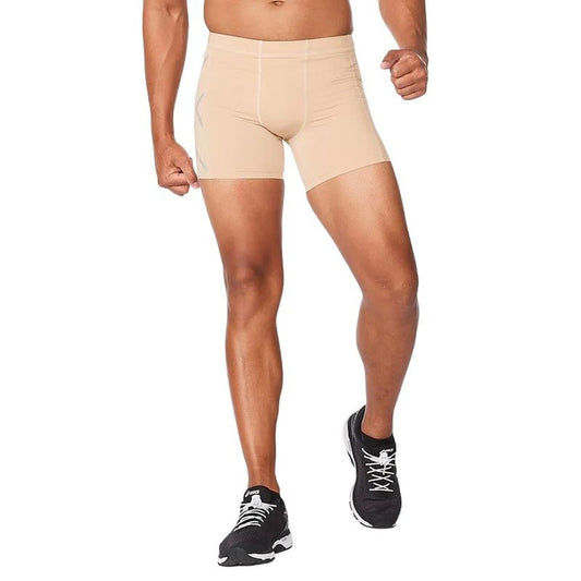 2XU Mens TR2 Compression 1/2 Shorts