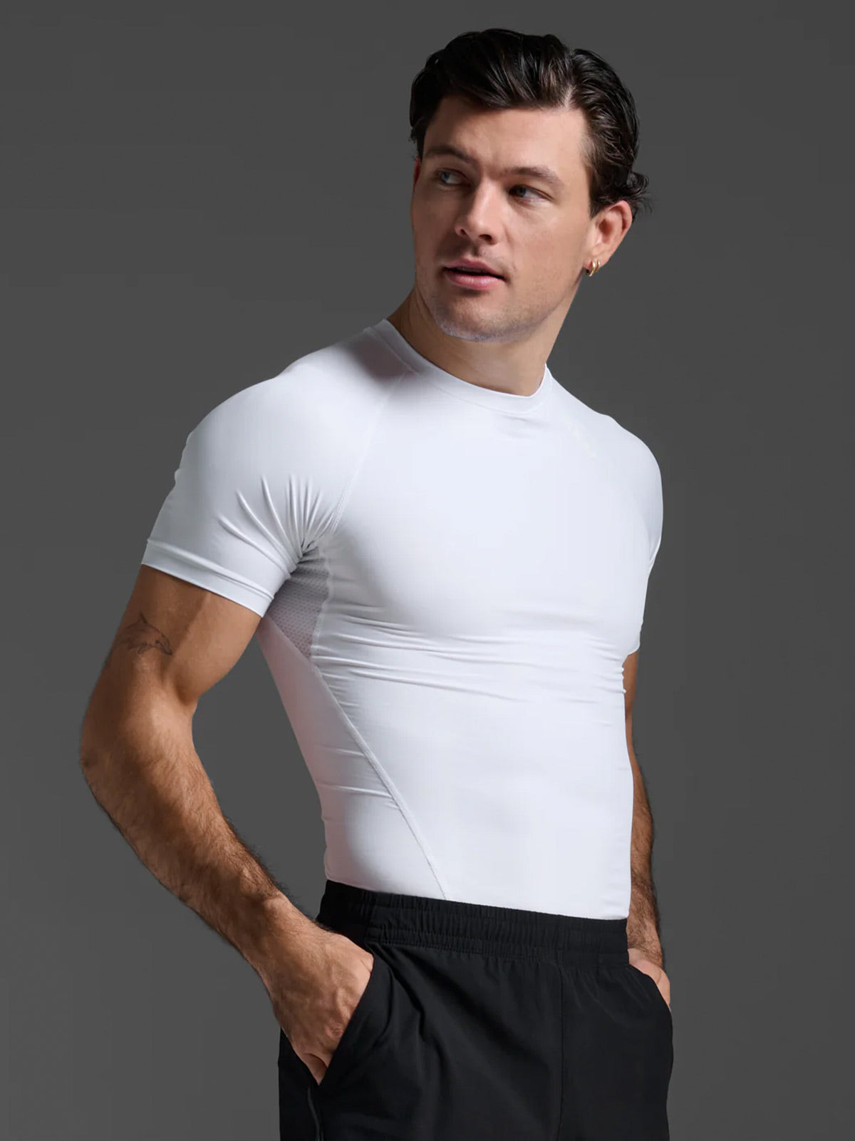 2XU Men's Core Compression Short Sleeve - White/No Logo