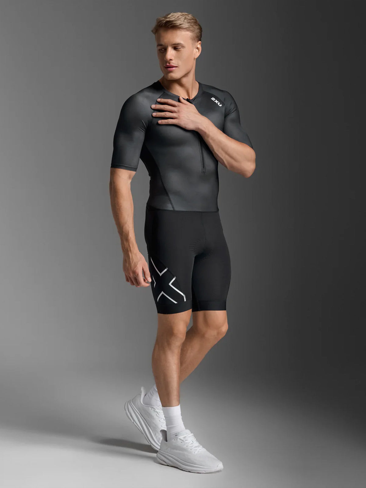 2XU Men's Core Sleeved Trisuit - Black/White