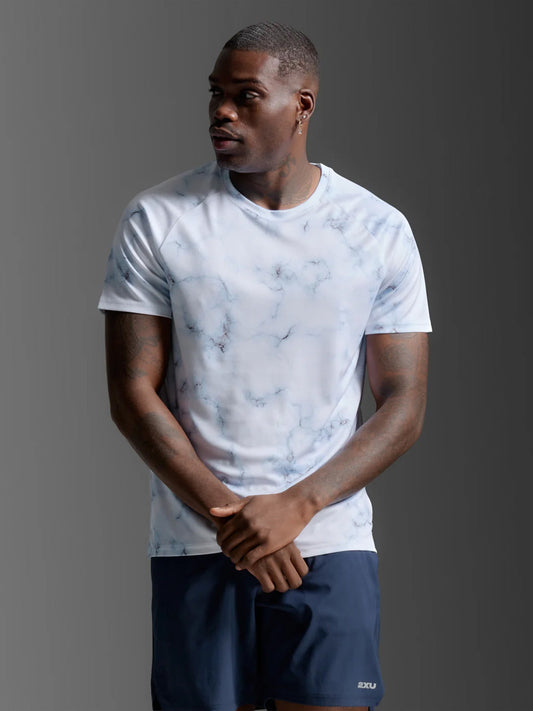 2XU Men's Aero Mesh Tee - Blue Marble/Black Reflective