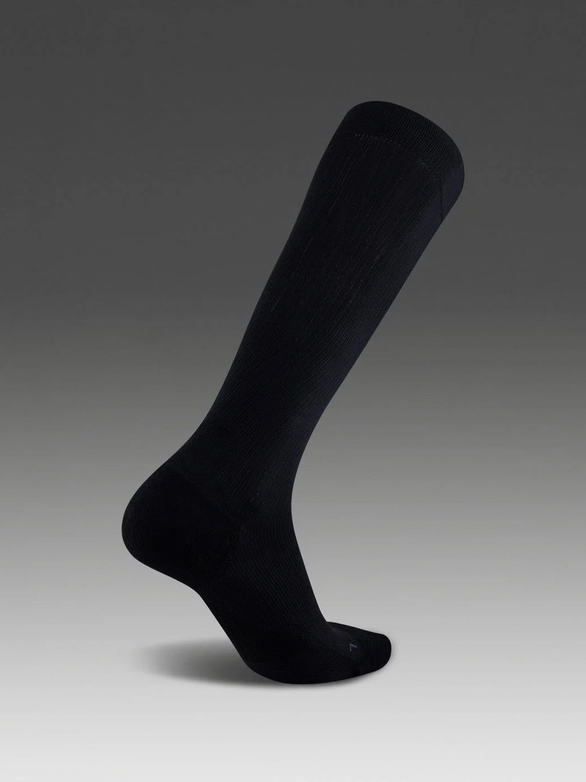2XU Unisex's Flight Compression Socks - Black/Black