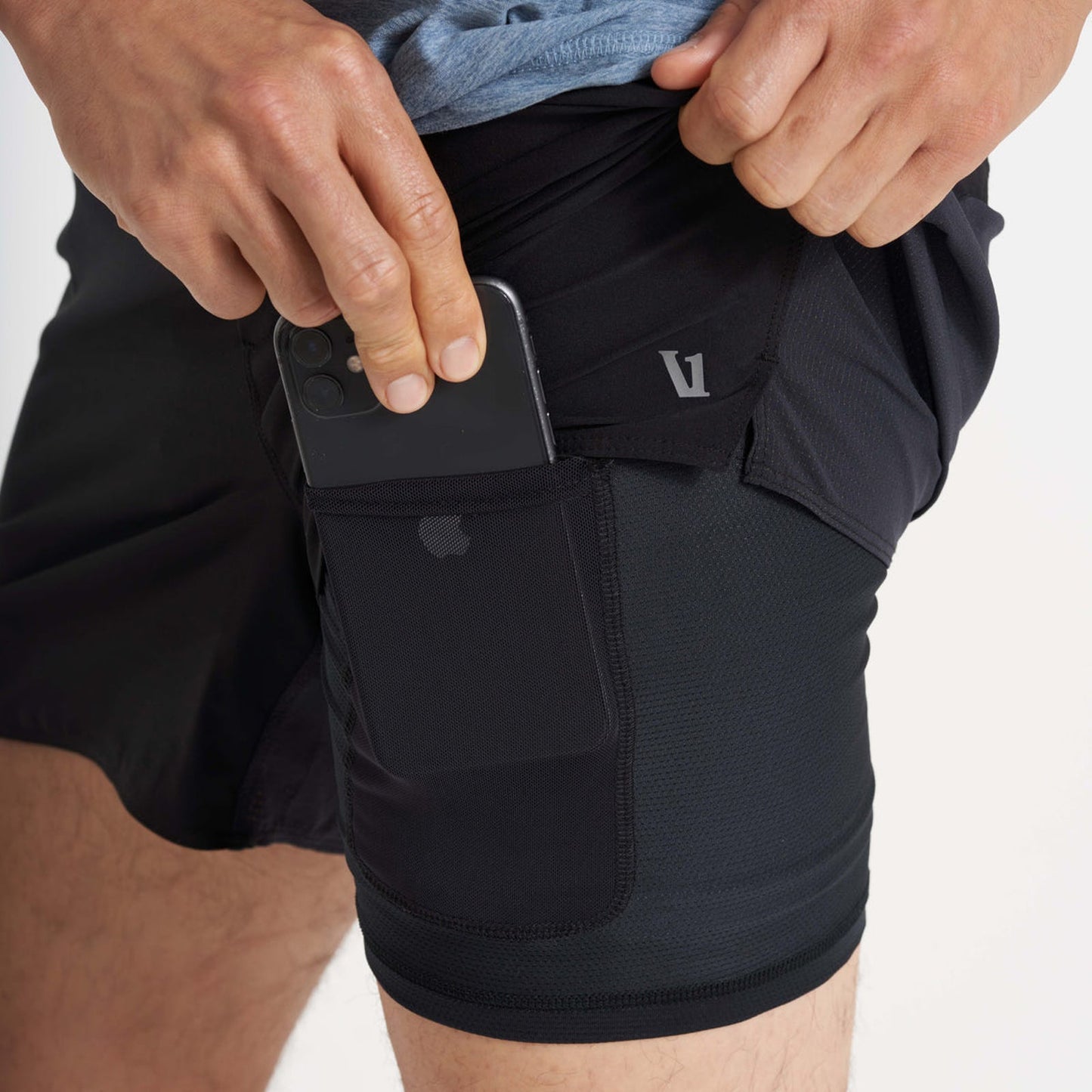 Vuori Men's Course Run Short