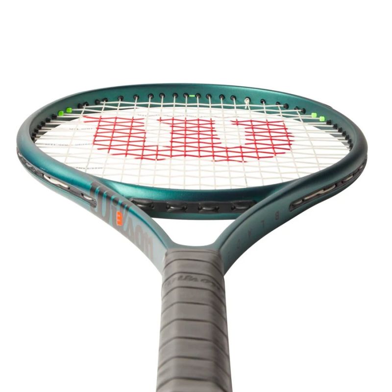 Wilson Blade 26 V9 Junior Tennis Racquet