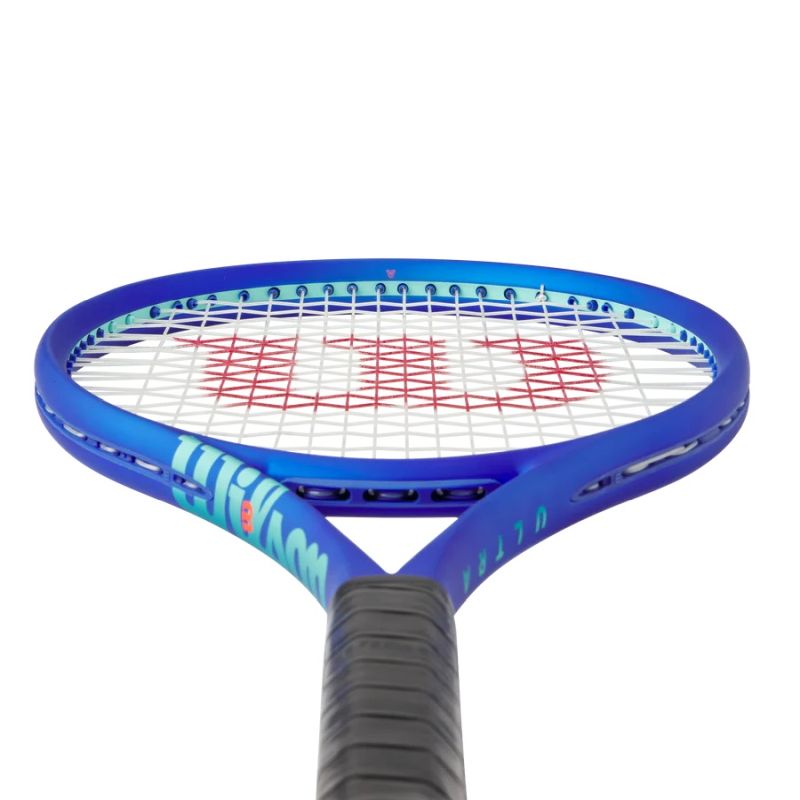 Wilson Ultra 100 V5 Tennis Racquet