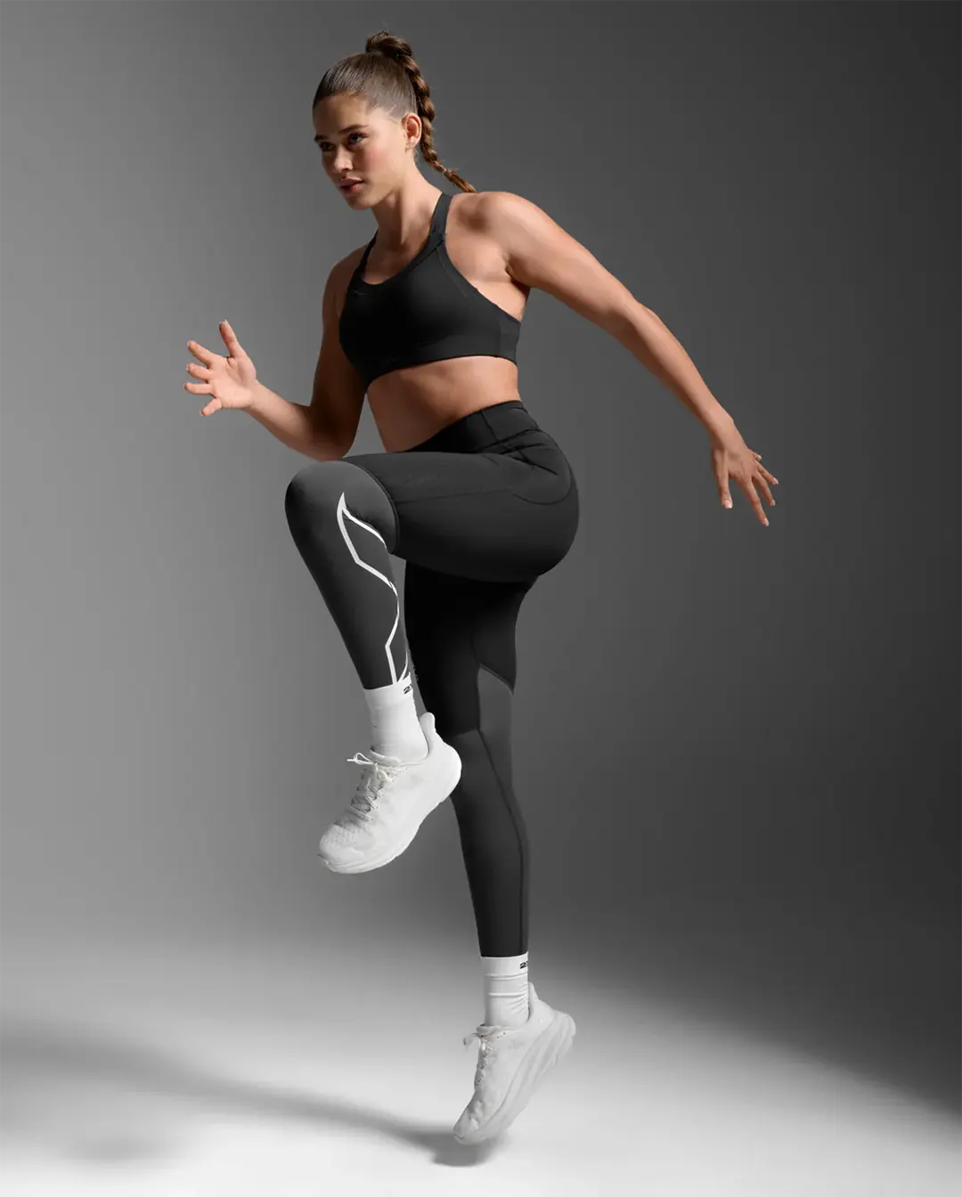 2XU Women's Light Speed High Impact Bra - Black/Silver Reflective