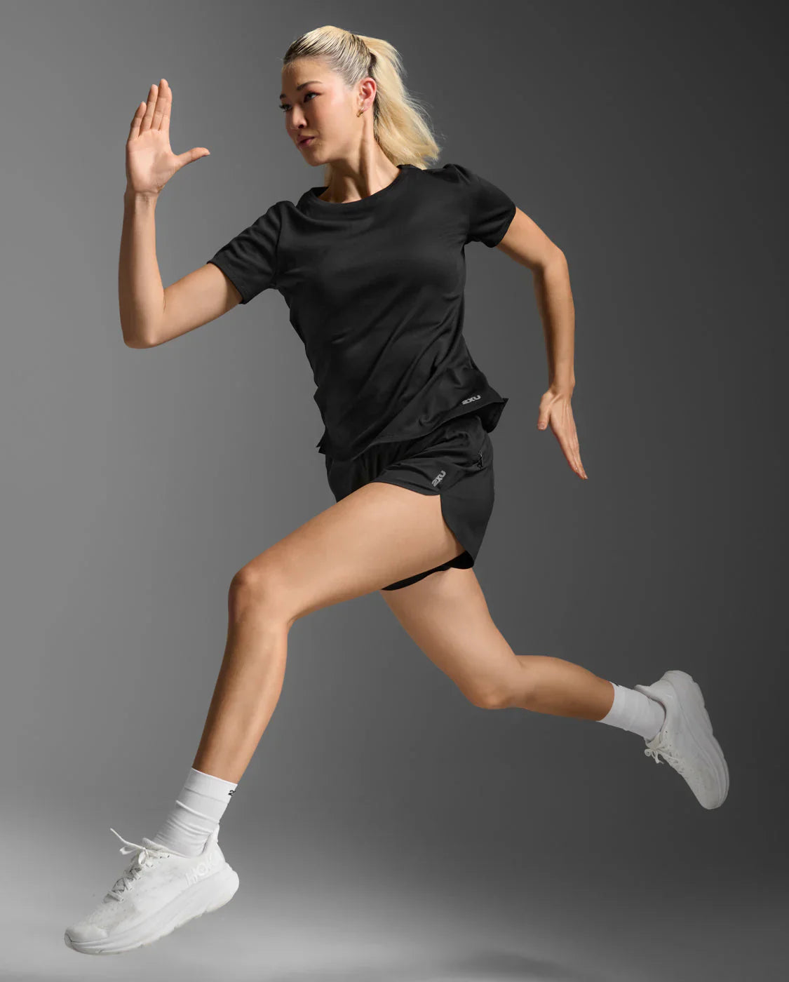 2XU Women's Aero Mesh Tee - Black/Silver Reflective