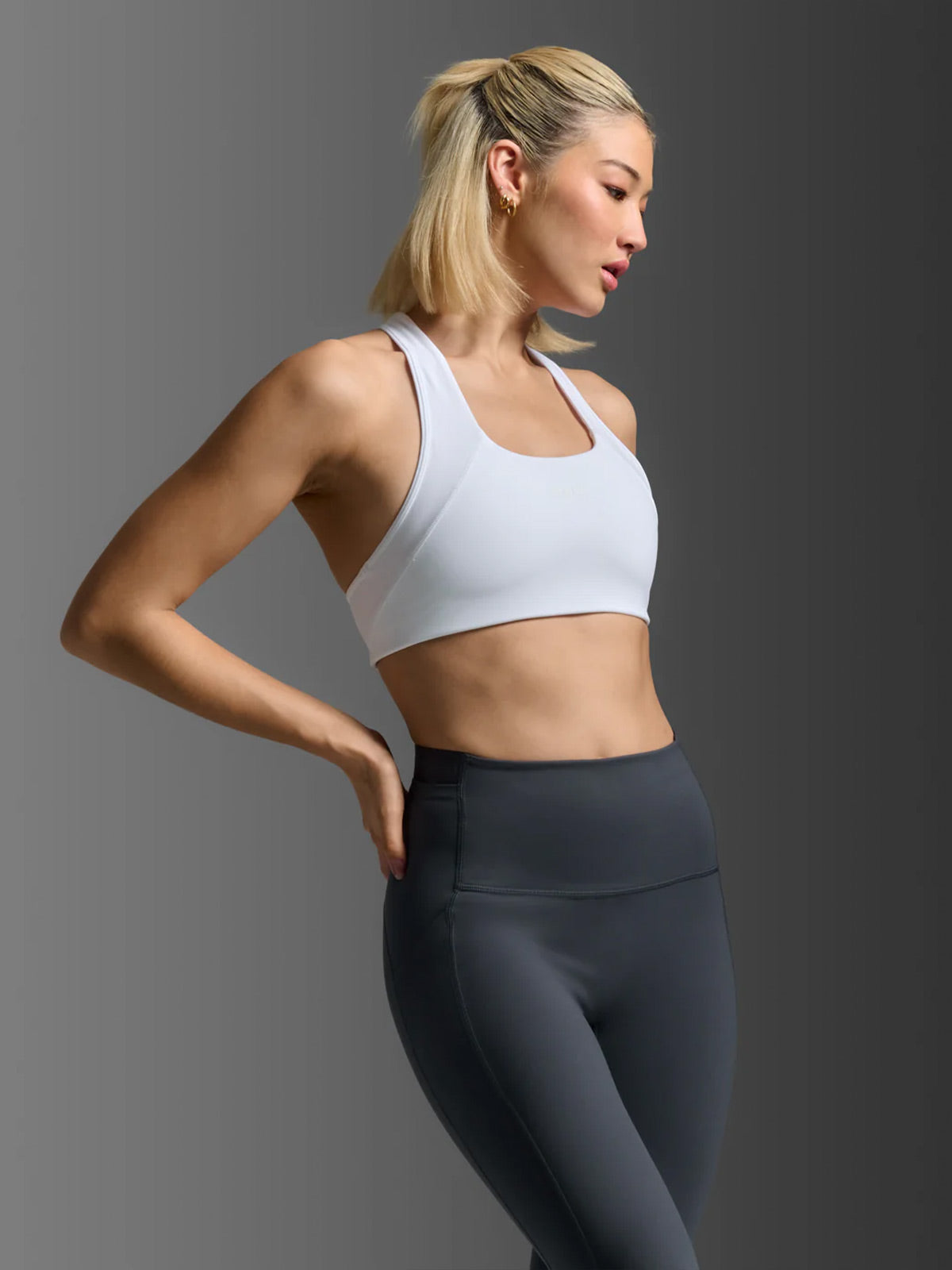 2XU Women's Form Racerback Medium Impact Bra - White/White