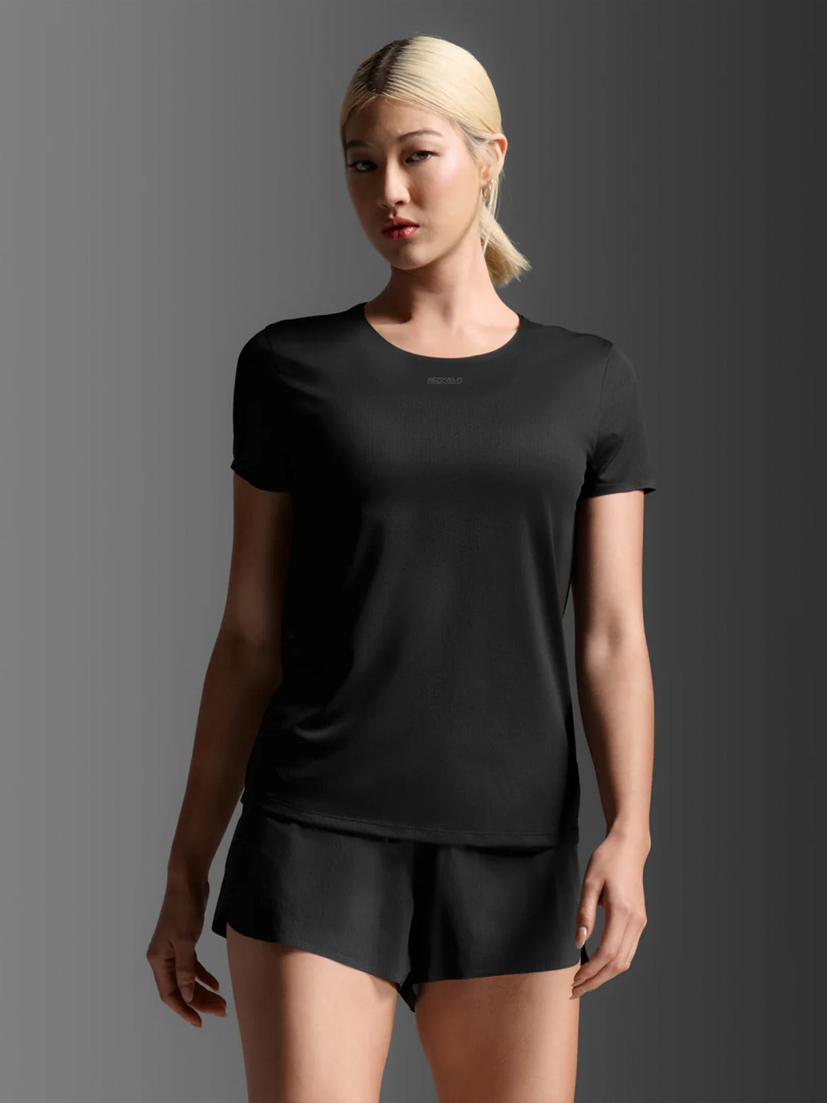 2XU Women's Light Speed Tech Tee - Black/Black Reflective