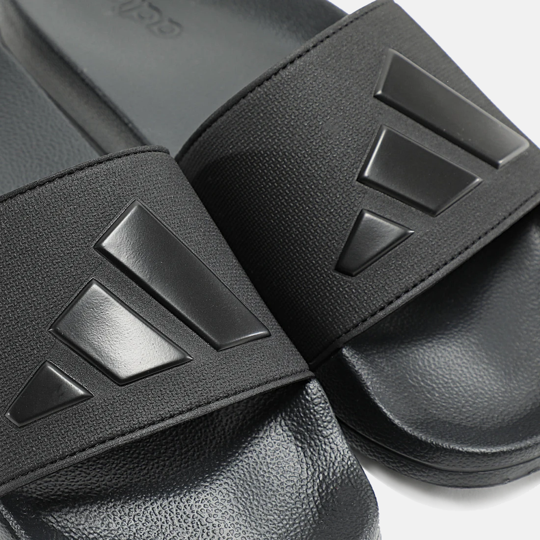 Adilette Shower Slides