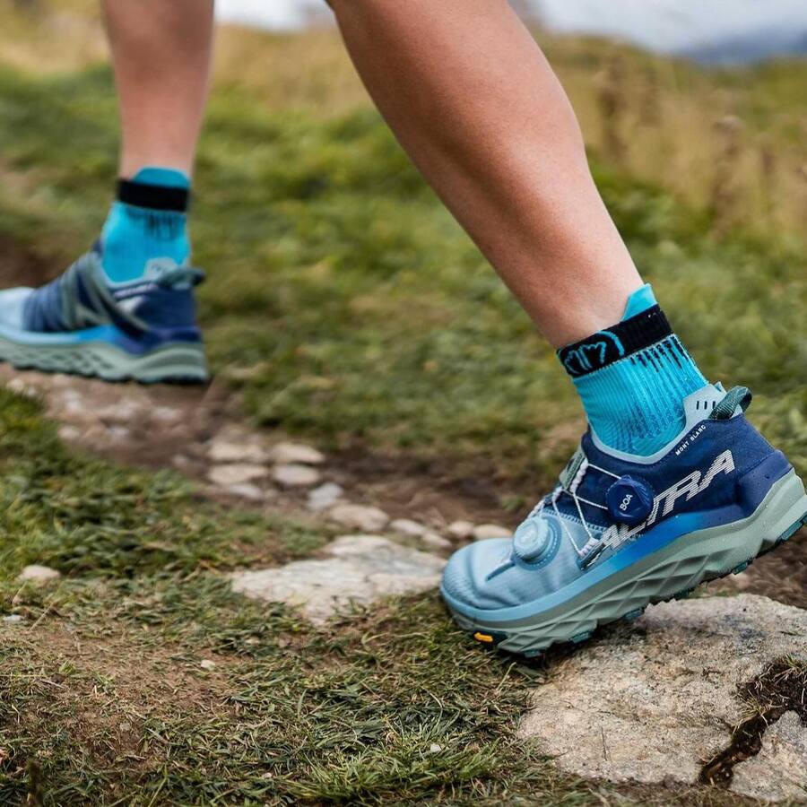 Altra Mont Blanc Boa | Blue / Green | Womens