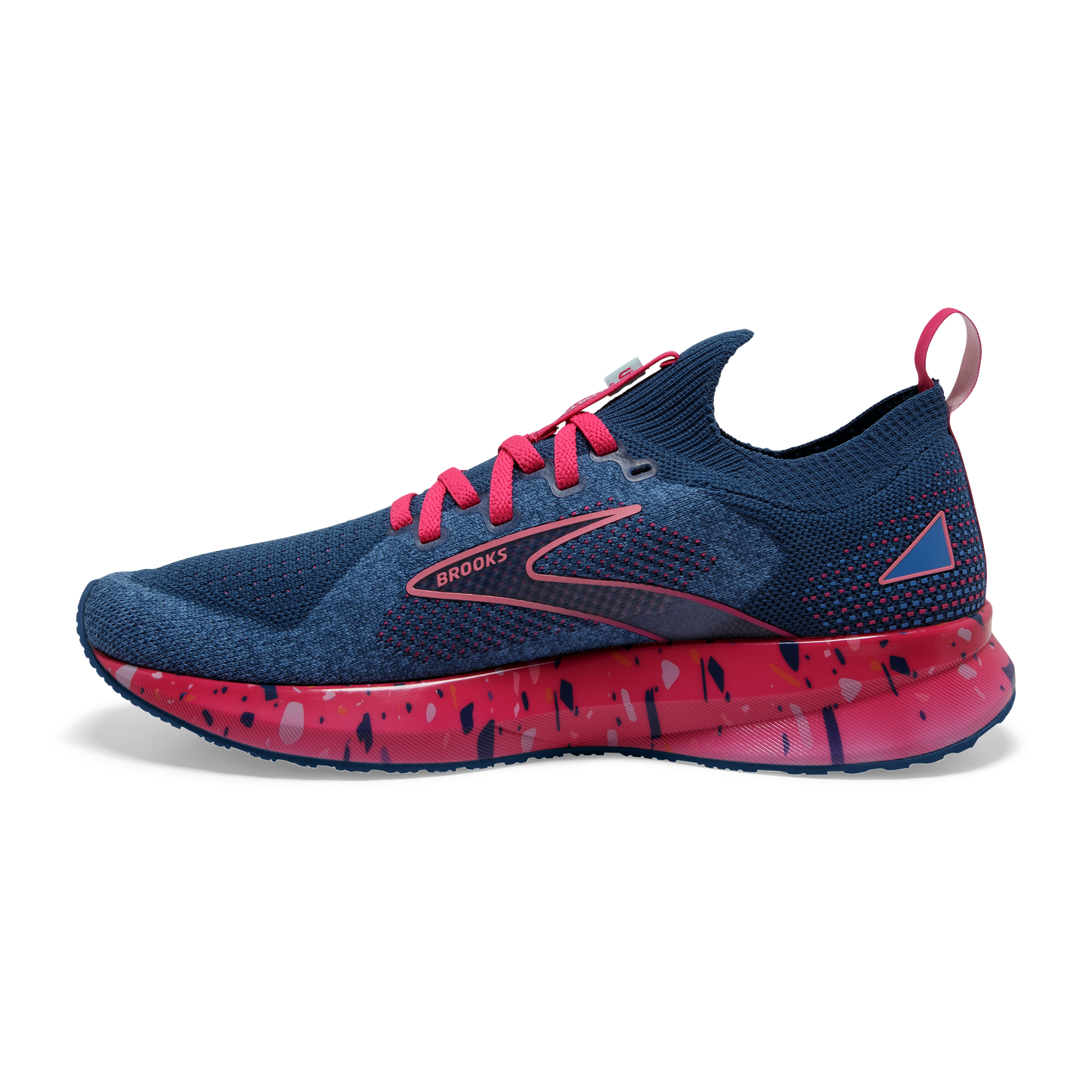Women's Levitate StealthFit 5