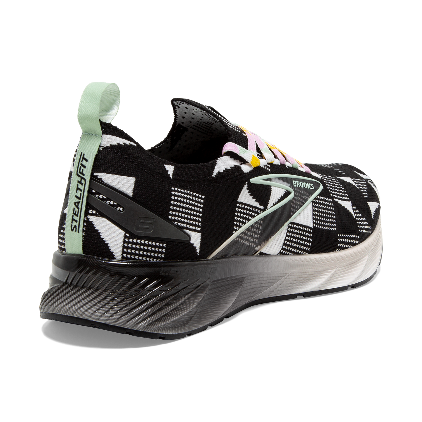 Women's Levitate StealthFit 6