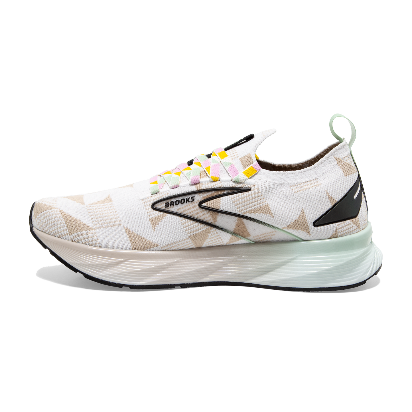 Women's Levitate StealthFit 6