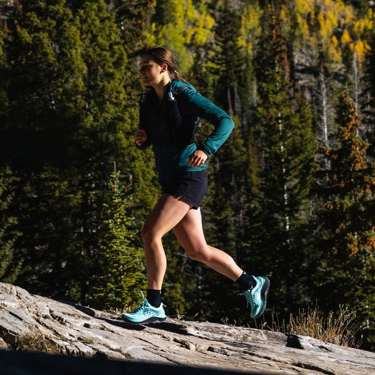 Topo Ultraventure 4 | Aqua / Black | Womens