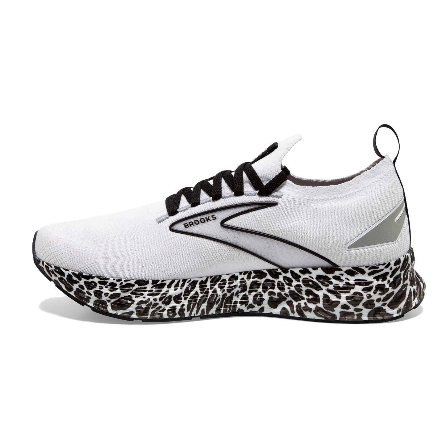 Women's Levitate StealthFit 6